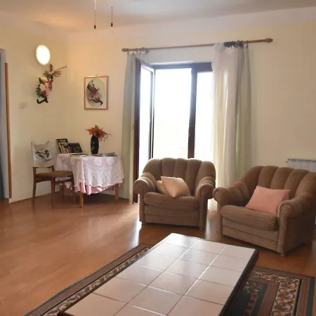 Comfortable In Labin Apartment *